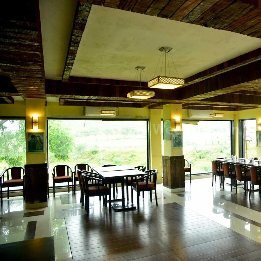 Complimentary Water Park Igatpuri Hotel Buitenkant foto