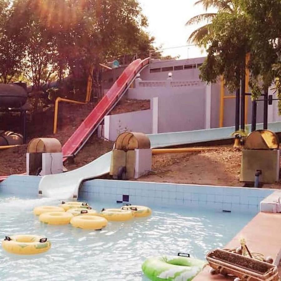 Complimentary Water Park Igatpuri Hotel Buitenkant foto