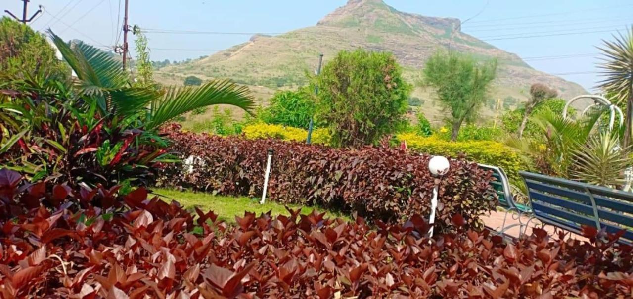 Complimentary Water Park Igatpuri Hotel Buitenkant foto